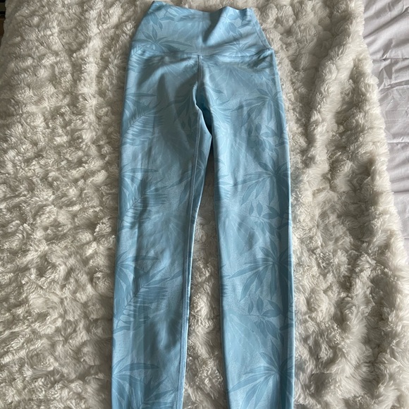 P’tula Desa’ree Swift Leggings - Picture 4 of 6